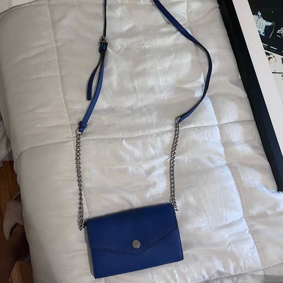Michael Kors Handbags - Michael Kors Crossbody